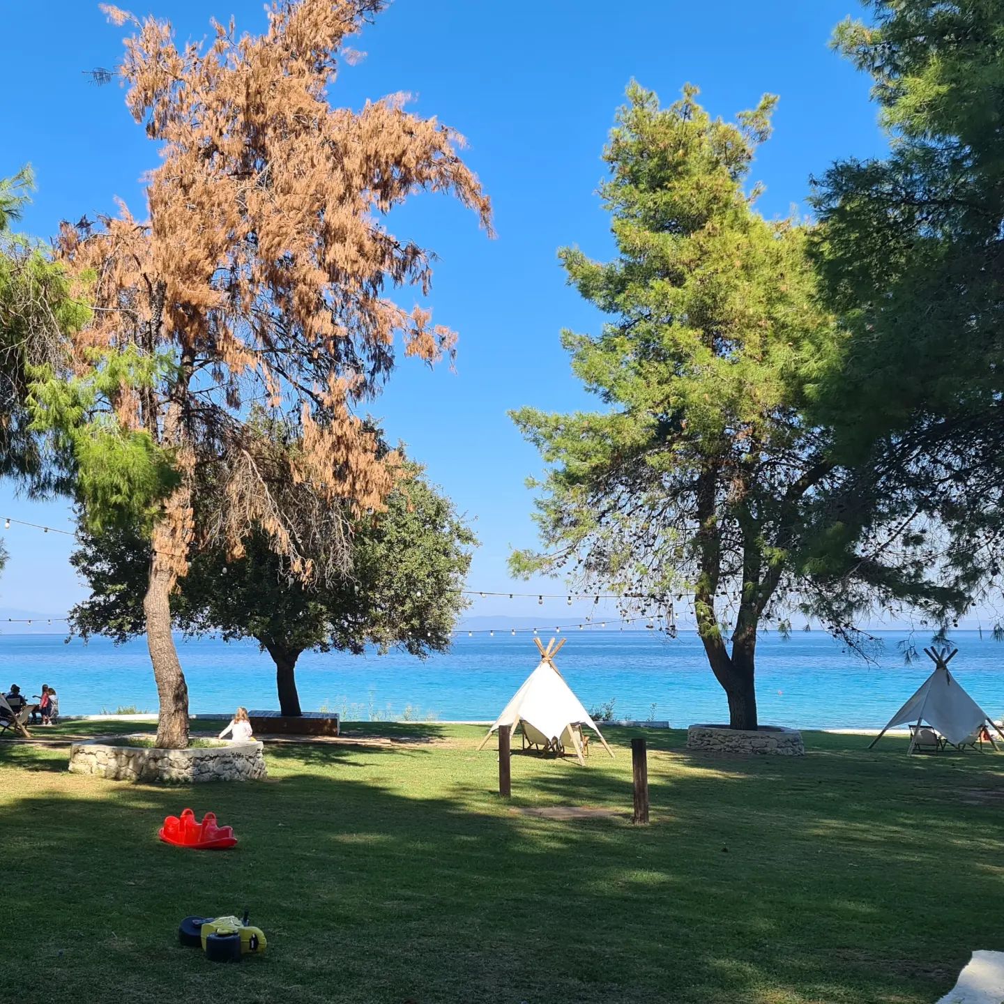  Aktaion seaside beach bar 